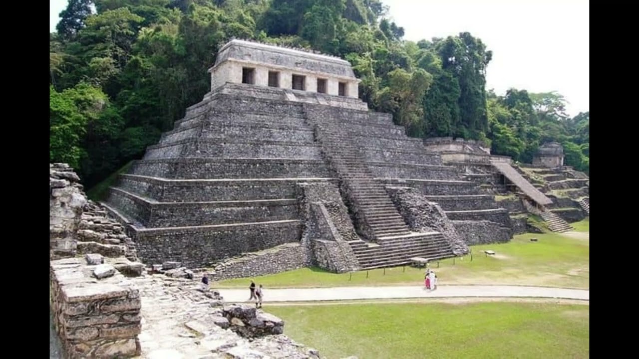 VÍCTOR GARCÍA-ACÍN Director CD 