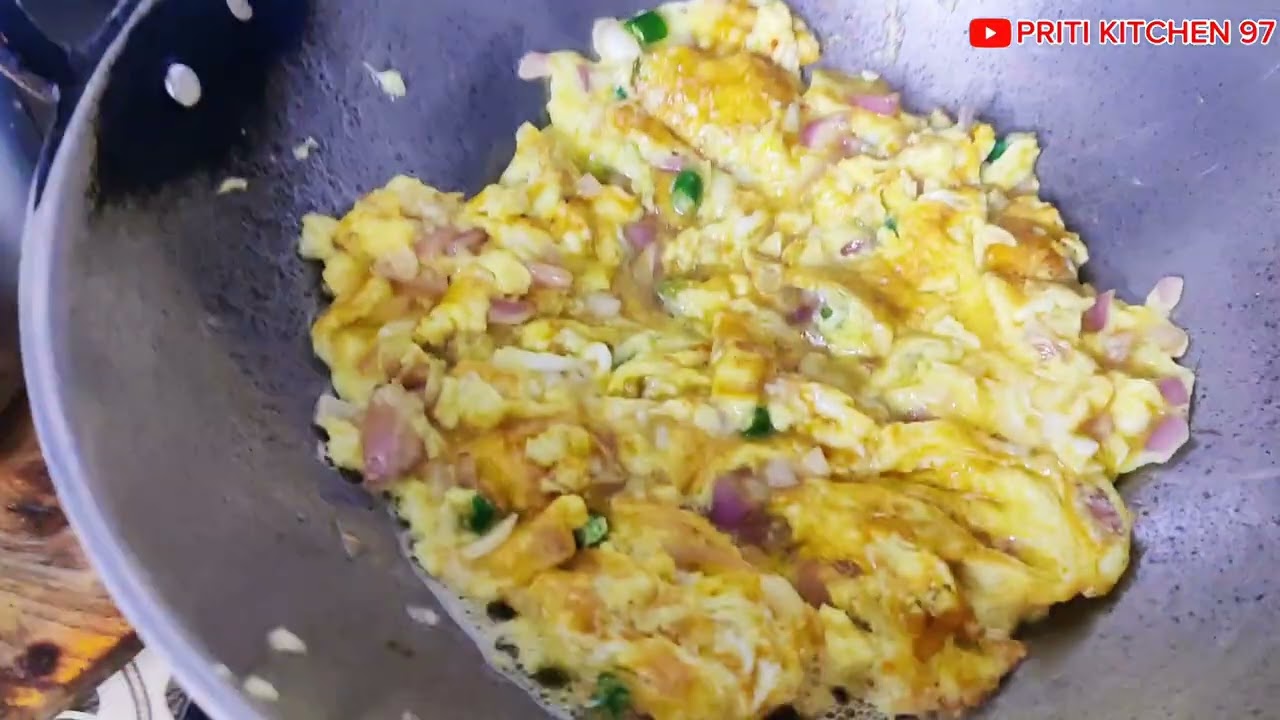 New recipe making Omlett #viral #video #best# trending #Priti kitchen 97 