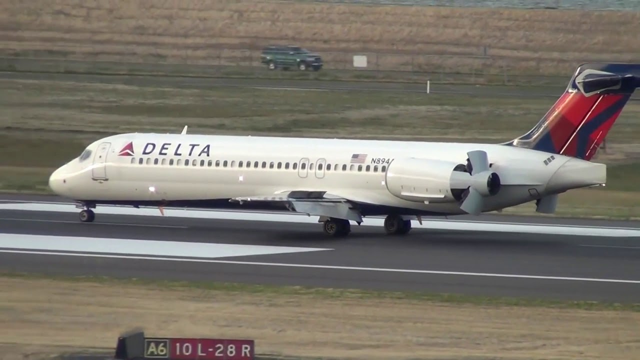 MD-80, Mcdonnel Douglas, Maddog