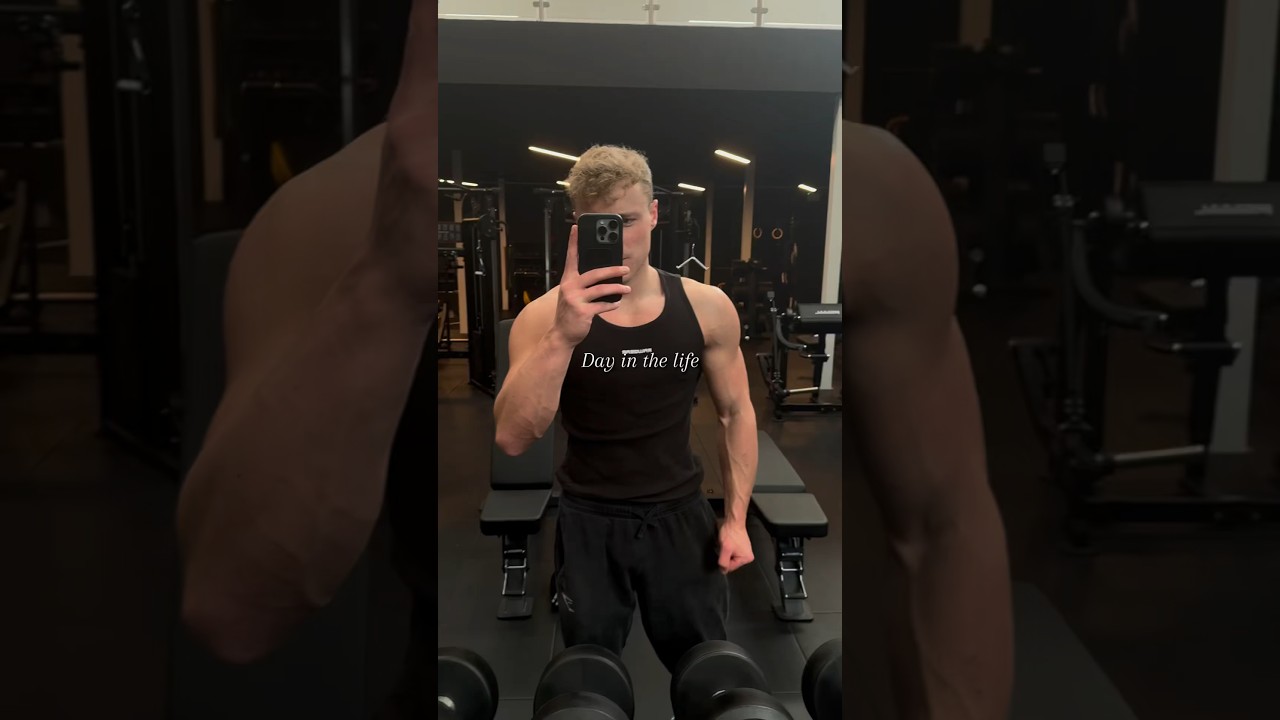 A day in the life UK #fitness #gym #fit #workout #bodybuilding #gymmotivation