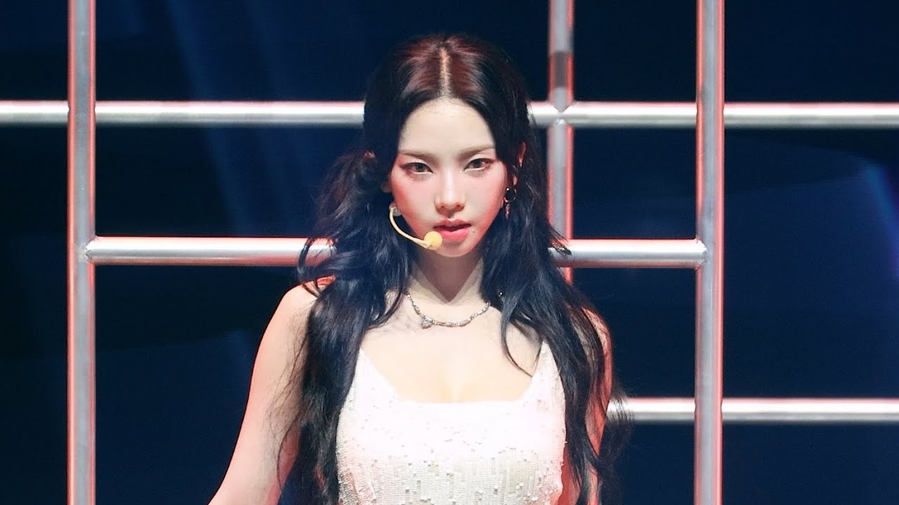 240629 에스파 카리나 - 'Mine' 직캠 Aespa Karina FANCAM @2024 aespa LIVE TOUR SYNK : PARALLEL LINE 콘서트