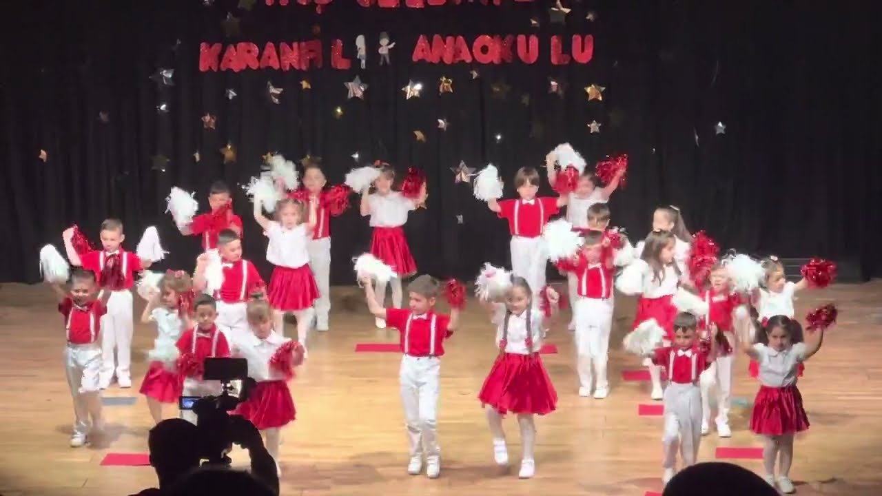 Bir Başkadır Benim Memleketim Gösterisi ( 2022/2023 ) Karanfil Anaokulu