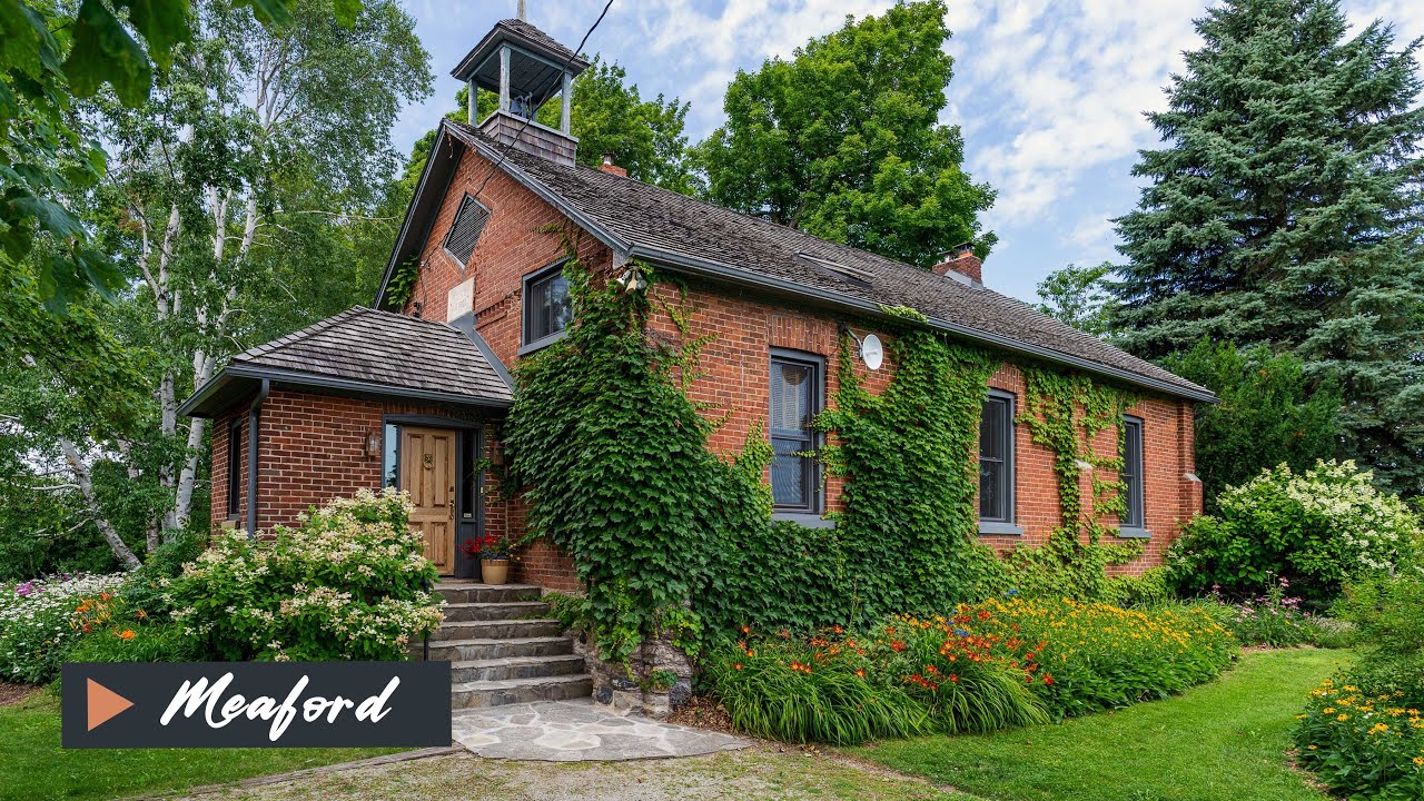 A real estate listing on 137312 Grey Road 12, Meaford, Ontario