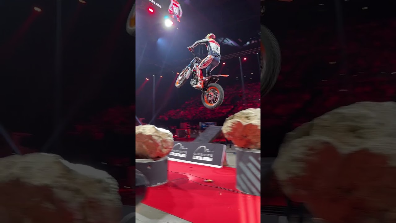Toni Bou 🧨 🚀 ✅#moto #motorcycle #motorsport #trialindoor #xtrial #bike #motorbike #trial