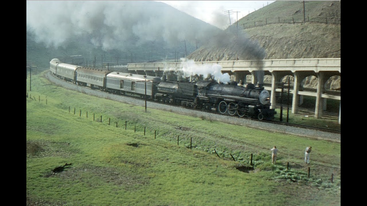 Southern Pacific 2475: Holiday With Steam | New Year's Day 1958