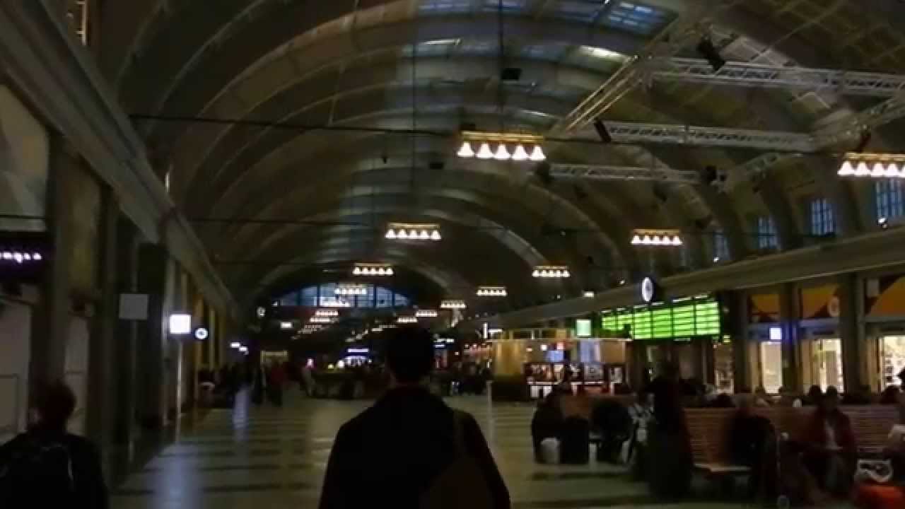 Stockholm - T-Centralen and Stockholm Centralstation at 22:00 on Sunday - 2014 06 22