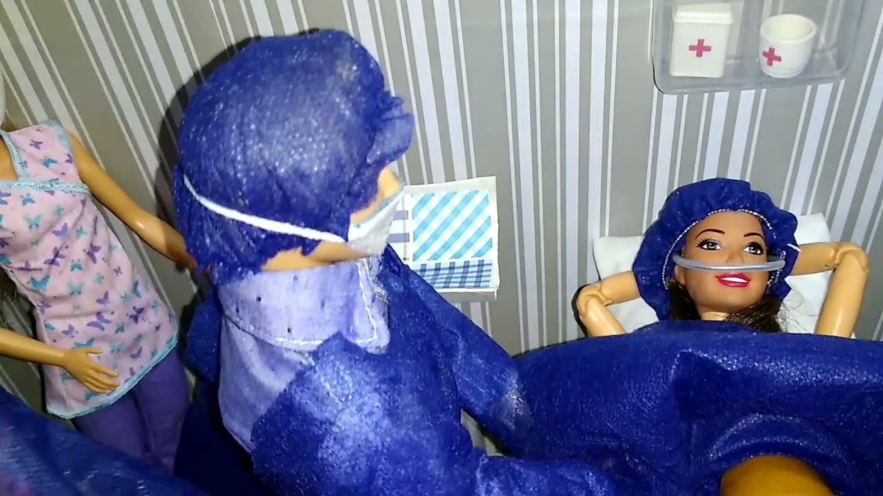 Novelinha da Barbie - nascimento dos bebês/ parto da Jéssica - bebê reborn Barbie/birth Of Babies