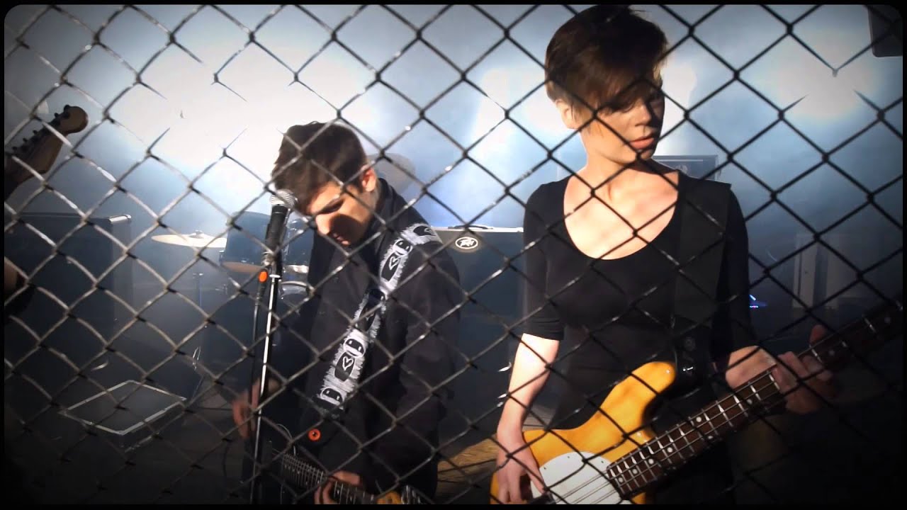 Absurd - Maleństwo (Official Video)