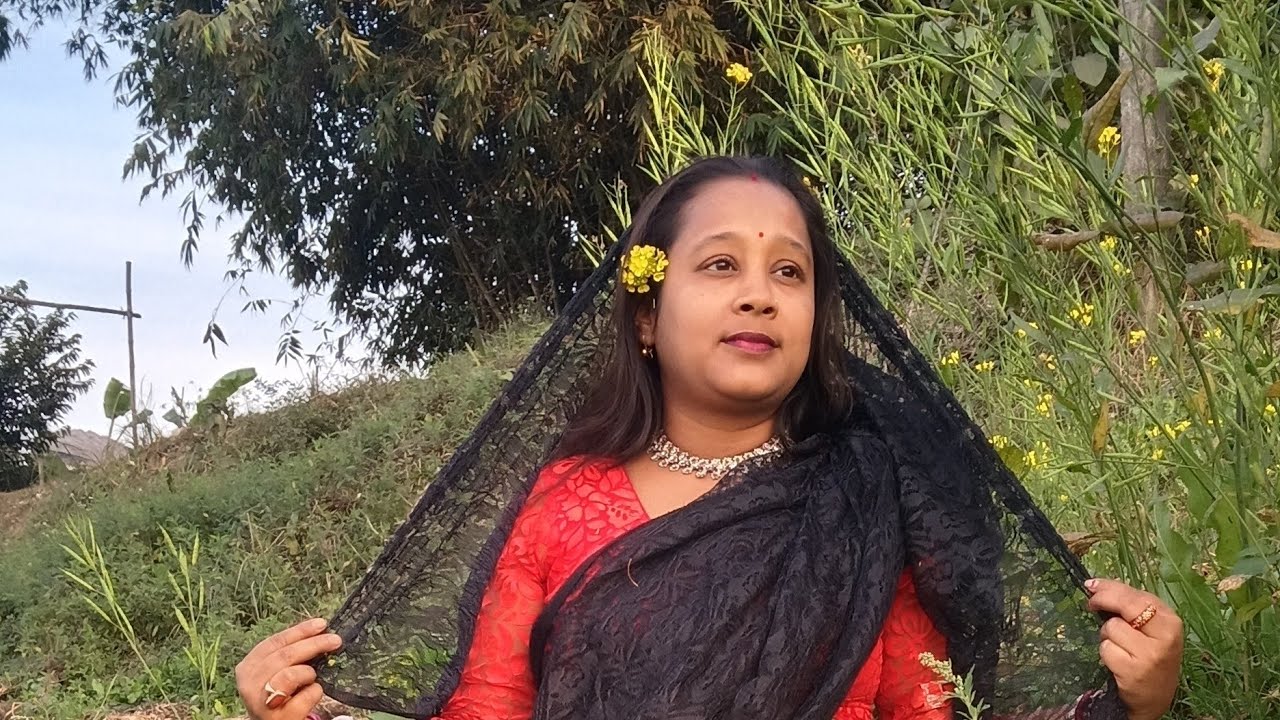 কাজল কালো দুটি চোখে  সে যখনই আমাকে দেখে❤️‍🔥💓