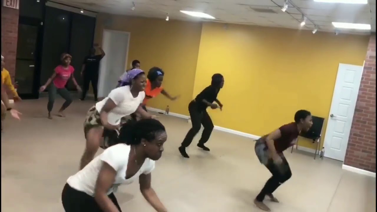 Traditional West African Choreo Class with Akosua