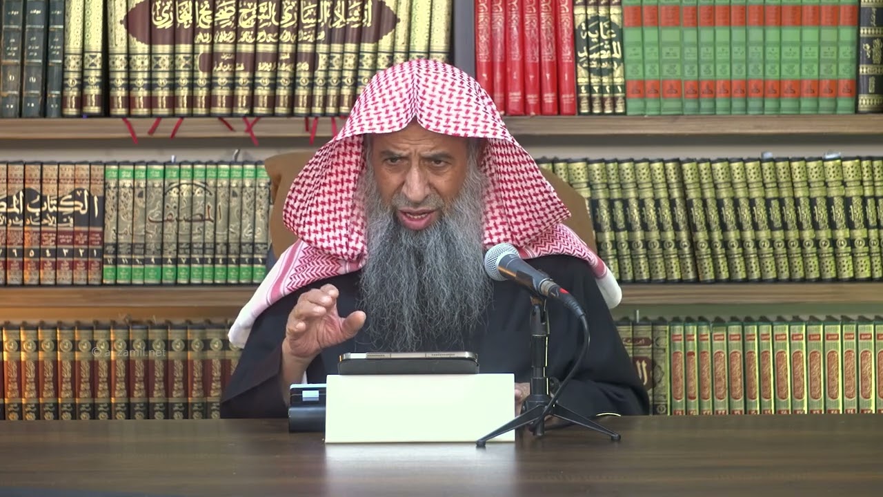 ما حكم المأموم إذا تأخر عن الركوع لإكمال الفاتحة فرفع الإمام؟