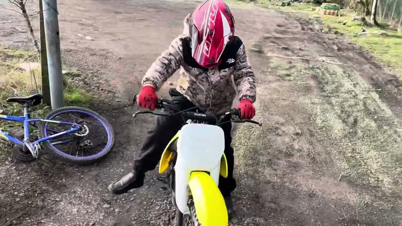 learning to ride a Suzuki JR80 manual moto x bike with clutch and gears