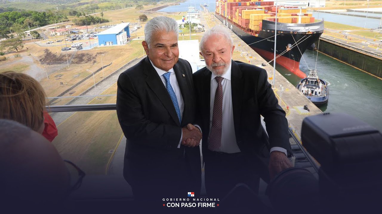 Presidentes visitan las nuevas esclusas del Canal de Panamá