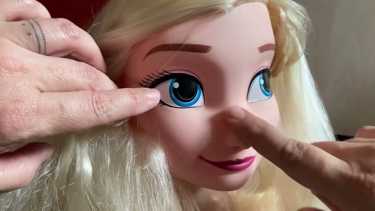 Sussurro parole ad Elsa- ASMR (dedicato a @ComncelleASMR )