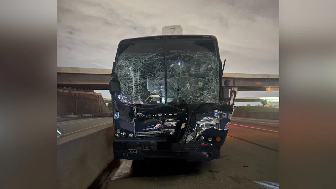 12 people on Atlanta-bound Greyhound bus injured in South Carolina crash