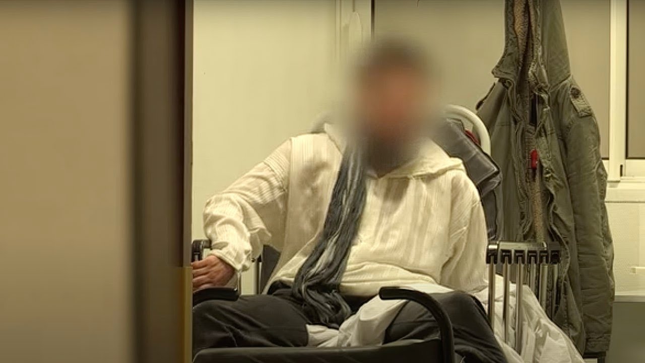 "Я не сержусь, моя нога писает кровью"