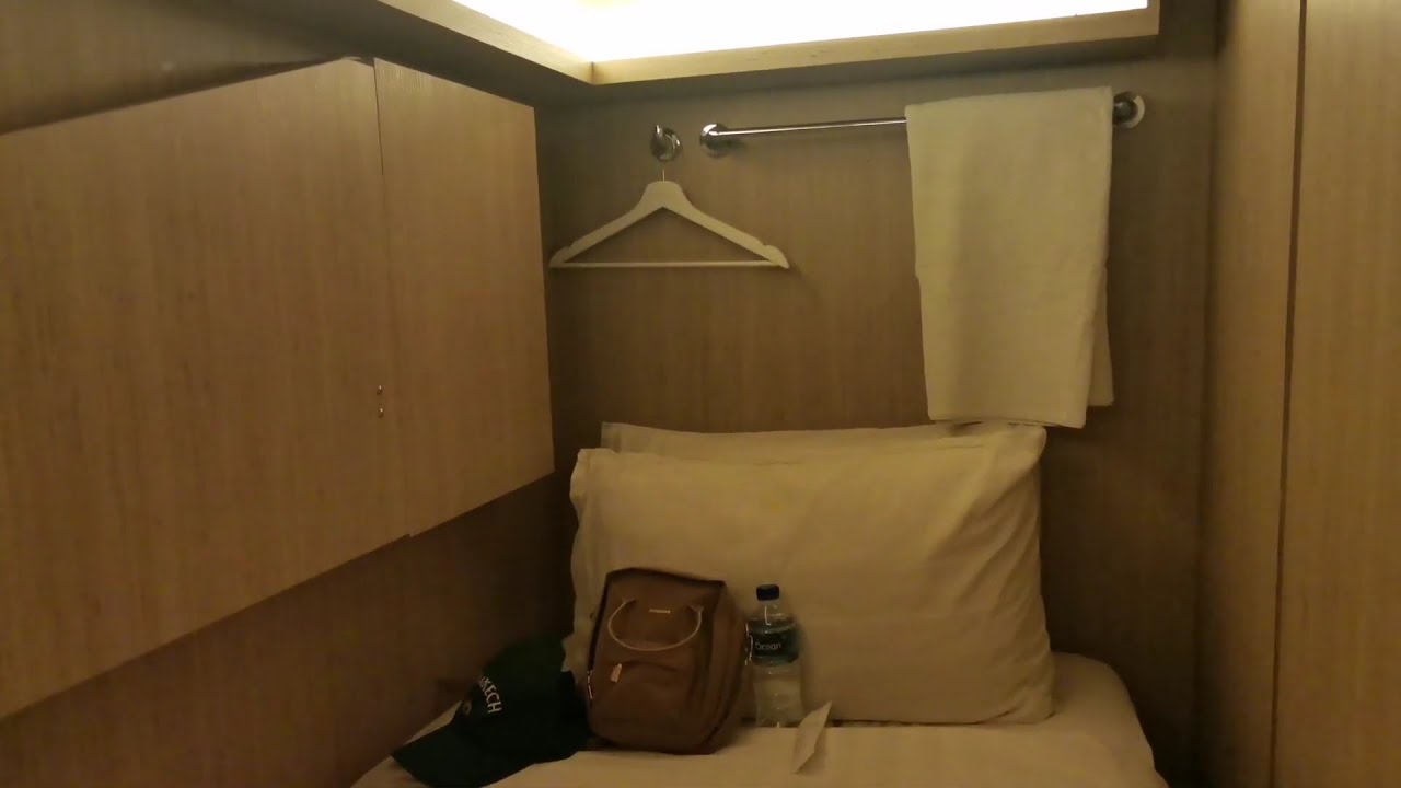 cube kampong glam - room, toilets, pantry (bahasa indonesia)
