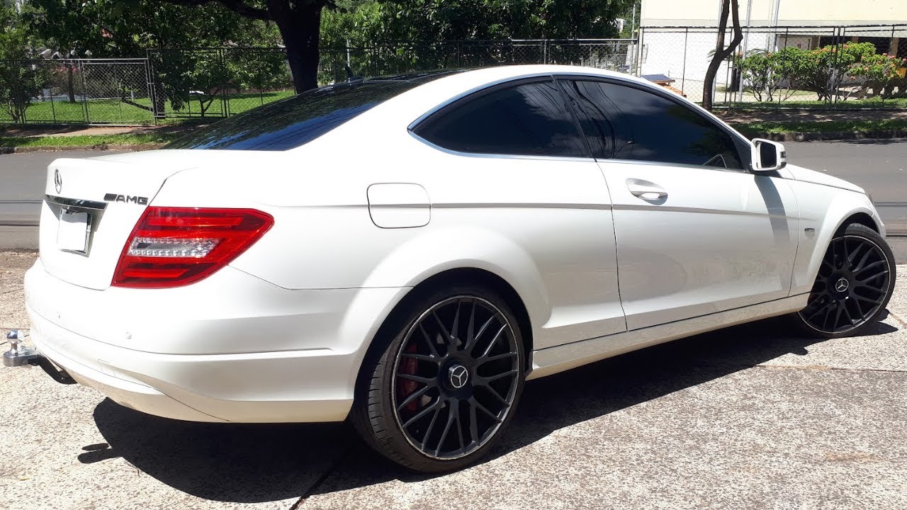 Mercedes C180 COUPÉ, um usadinho de luxo por preço de KWID e MOBI 0km