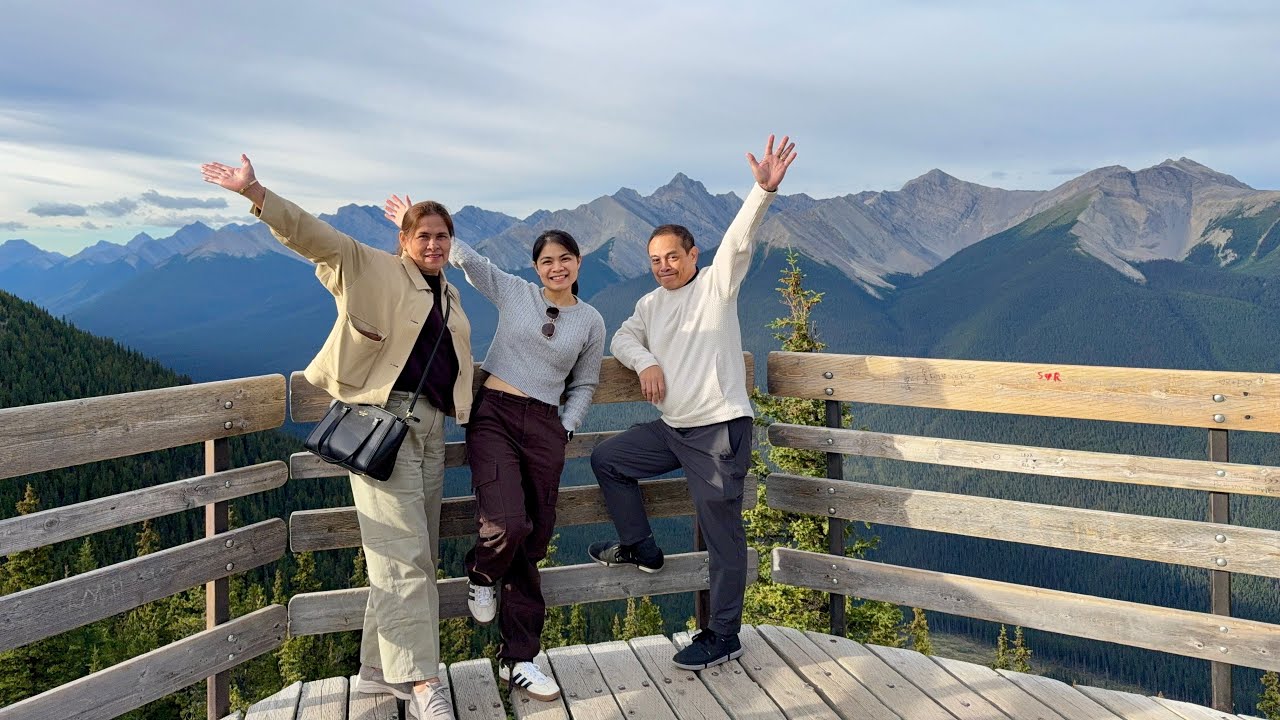 Banff Gondola with My Parents! 