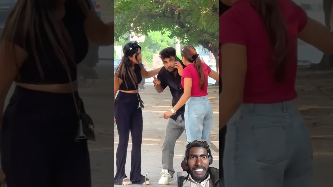 Kale kapde ki nagin 😄 