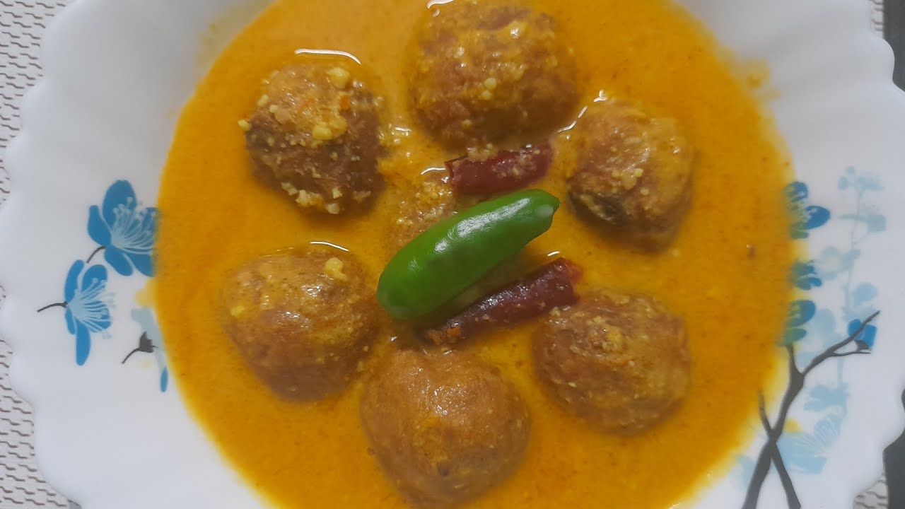 Niramish Echorer Cofta Curry .Raw Jackfruit Kofta curry Bengali Recipe .
