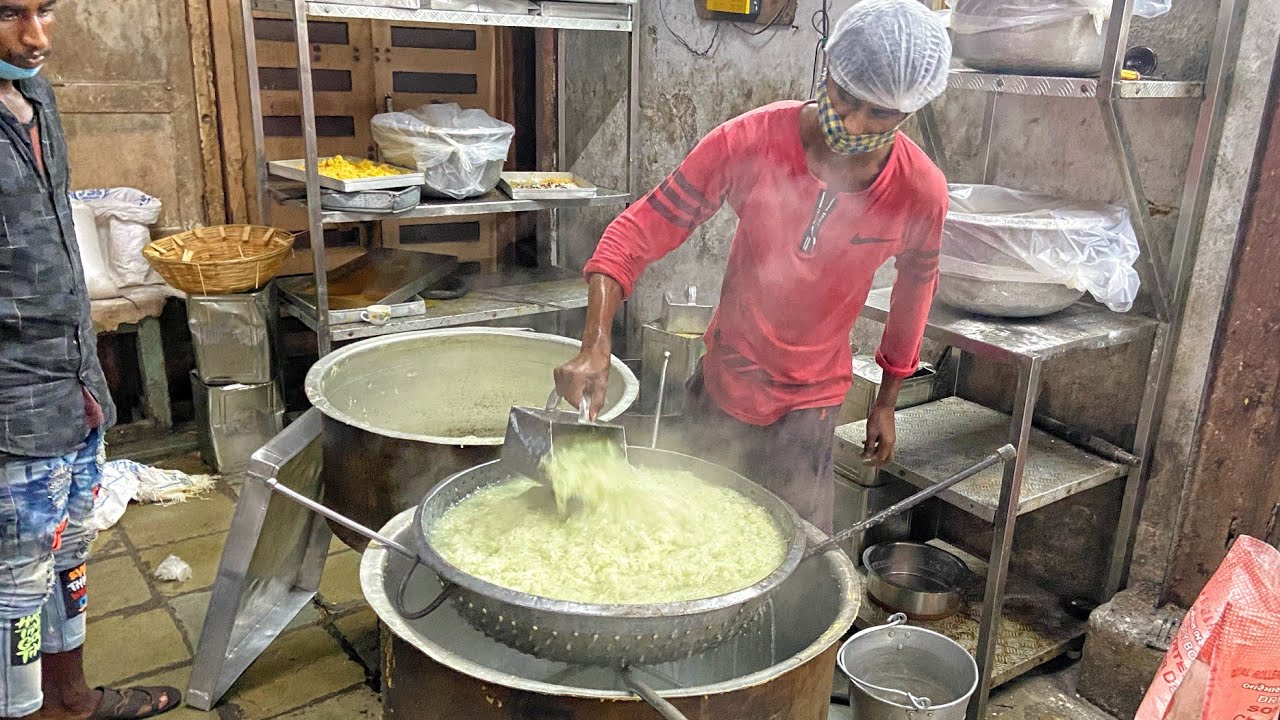SUPER DELICIOUS Lauki Ka Halwa😱🤩 जो लौकी नहीं खाते वो भी इसके दीवाने हो जाते हैं😳Indian Street Food