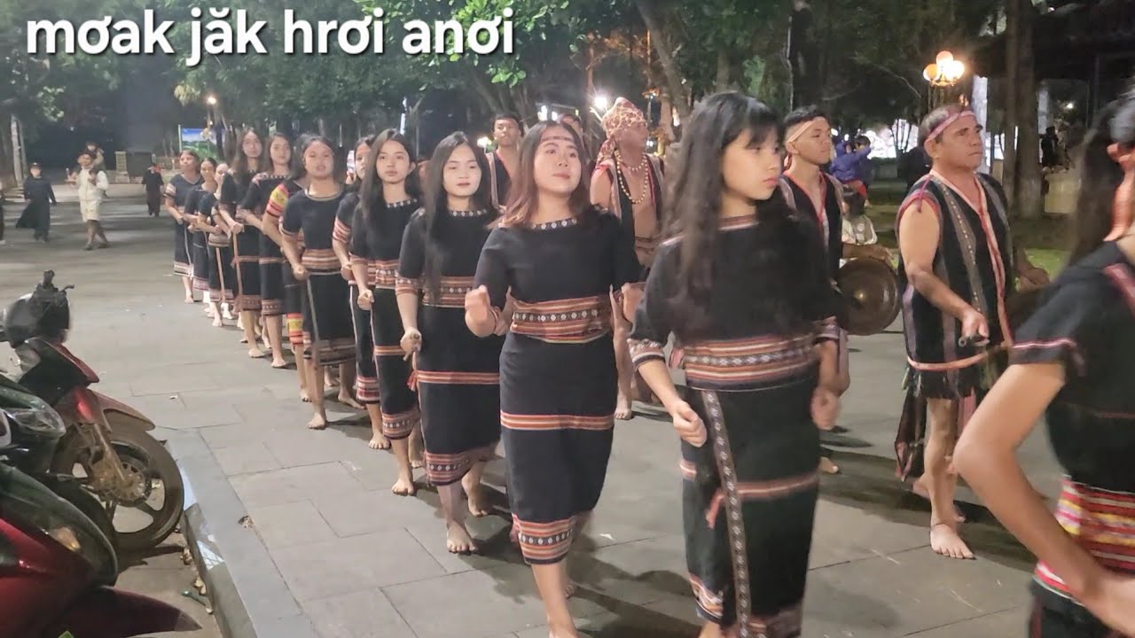 Cồng chiêng bahnar Làng Piơm xã Đak Đoa. Nghe rất sôi động ❤️❤️