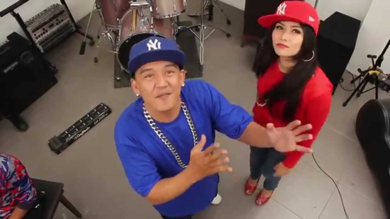 Agung Voltage - Billionaire cover - Travie McCoy feat Bruno Mars (Indonesia)