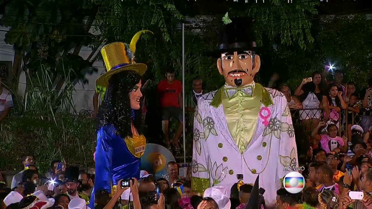 Encontro do Homem da Meia Noite com a Mulher do Dia - Carnaval 2016