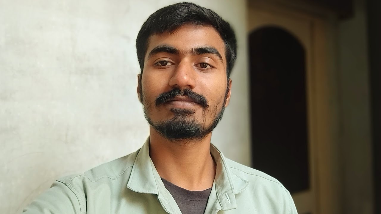 প্রত্যেক দিনের মতন বন্ধু আজকেও লাইভে চলে এসেছি সবাই চলে আসো তাড়াতাড়ি❤️❣️ #comedianrik