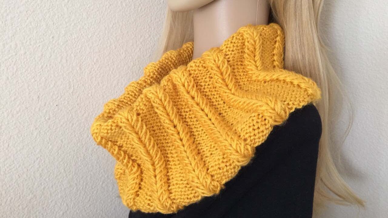 How To Knit A Spikelets Cowl, Lilu's Handmade Corner Video # 197