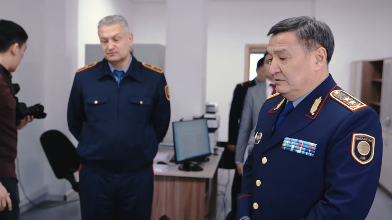 Марат Ахметжанов Нұр-Сұлтан қаласындағы полиция бөлімшелерін аралады