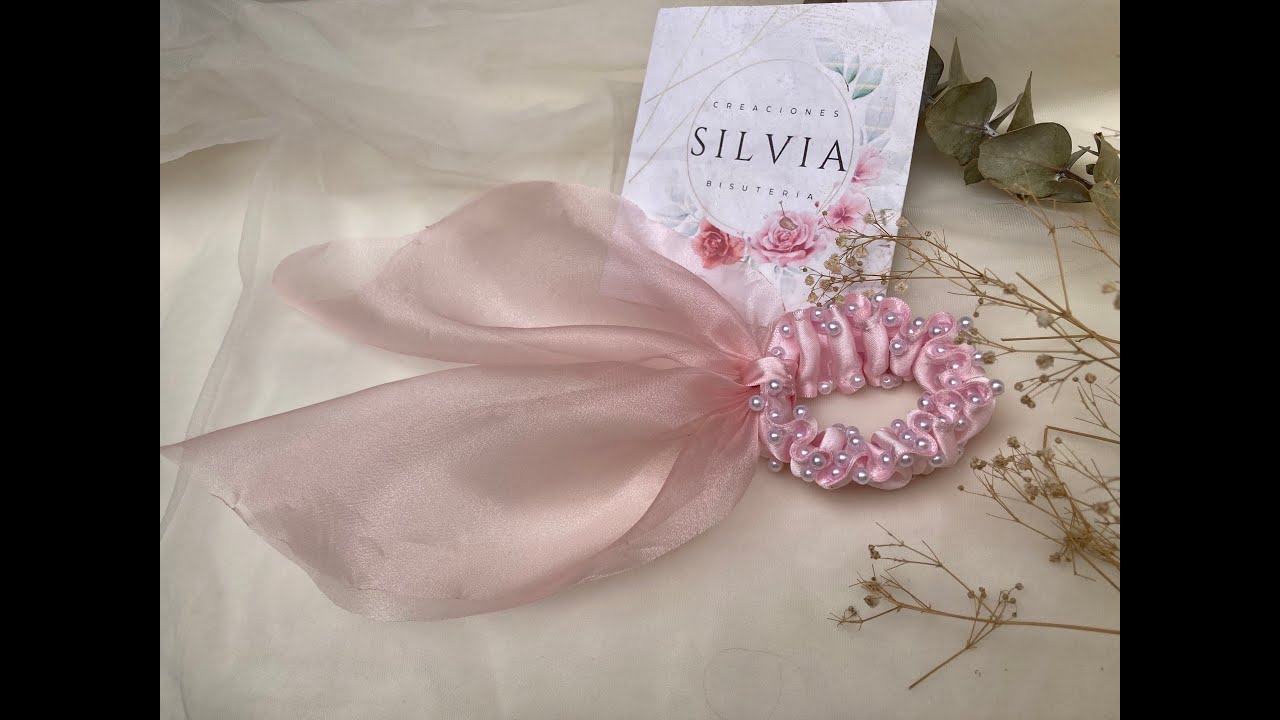 COMO HACER UN SCRUNCHIE DE LISTON, CON LAZO COQUETTE  FACILITO.
