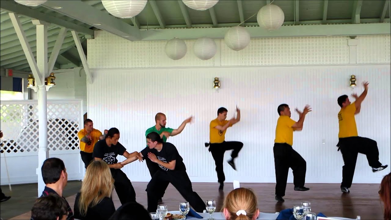 领崩步 Ling Bung Bo, Crushing Step Partner Form 七星螳螂拳