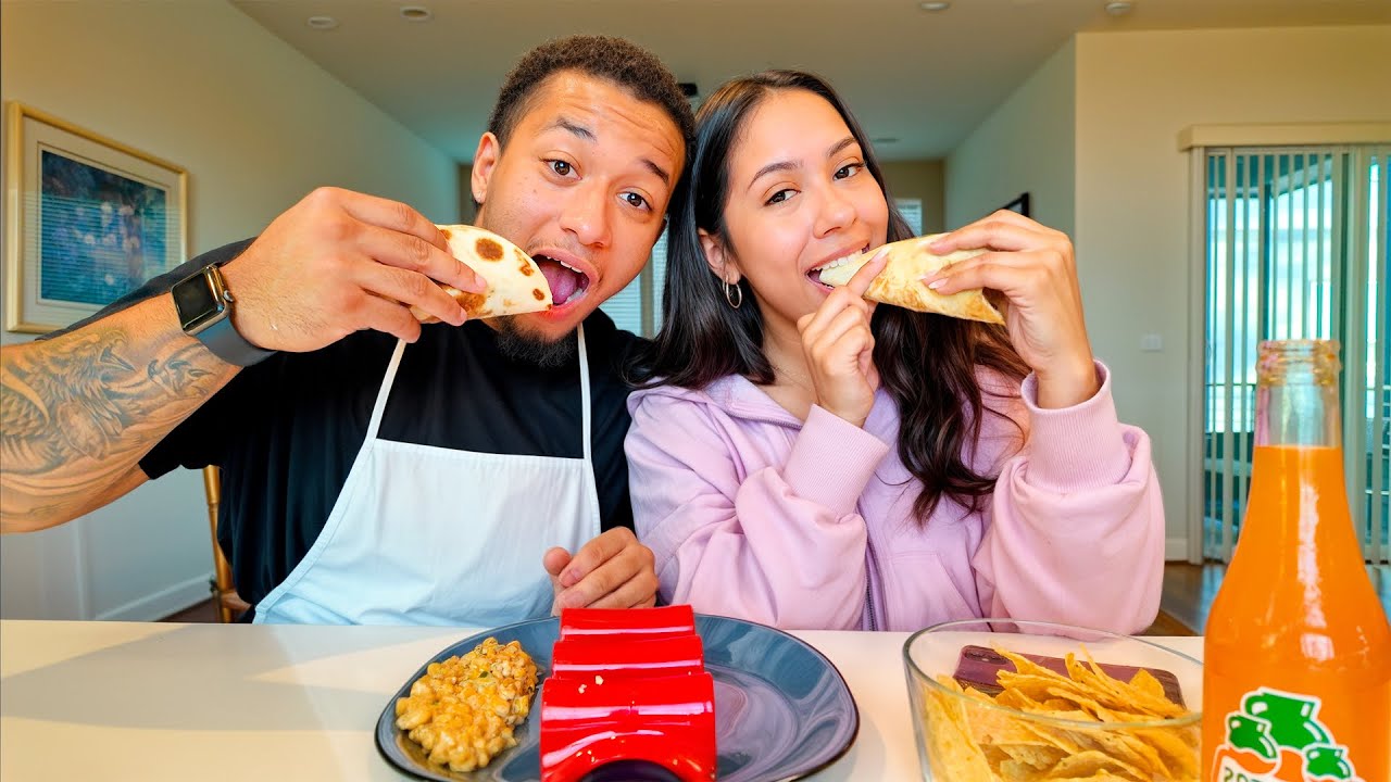 Cooking Tacos For My Hungry Girlfriend