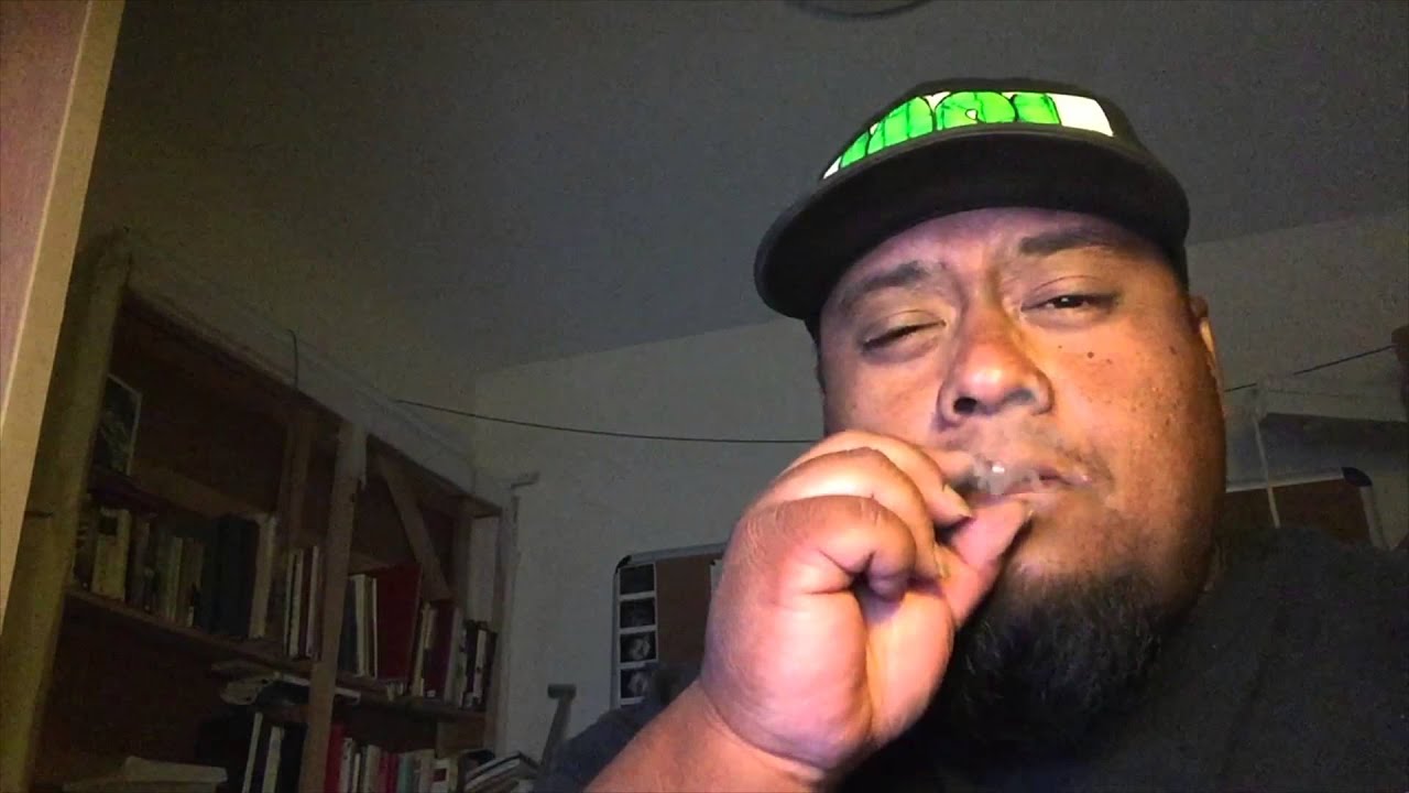 Medicating with Pineapple Kush