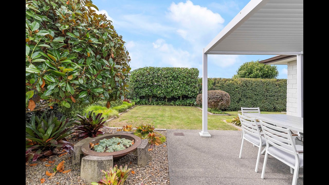 Show Home Quality Living - 83 Jack Lachlan Drive, Beachlands, East Auckland