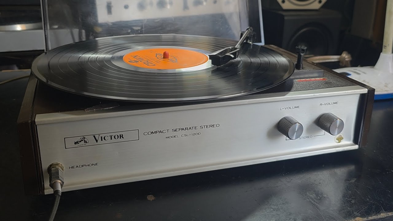 2.3tr. Đt.0855998893. Mâm than tự hành Victor csl-120D. ( chạy đèn điện tử). Mời cb xem video.