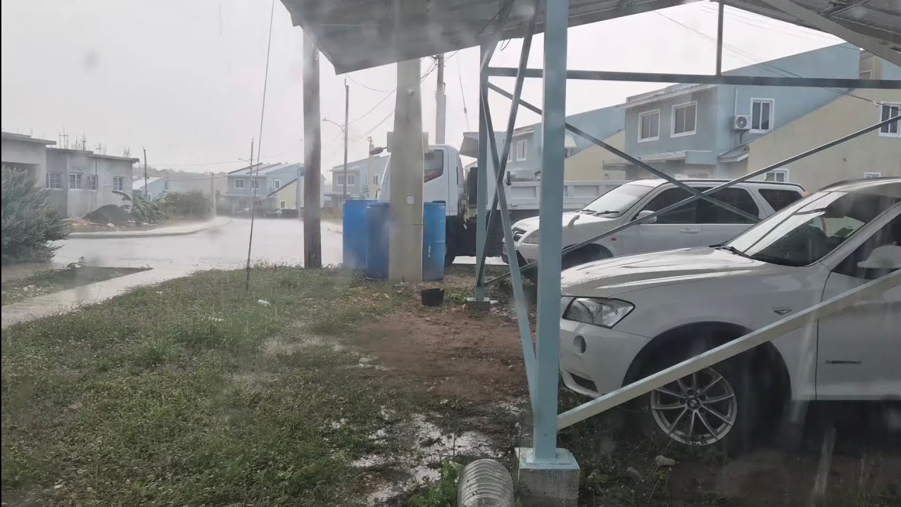 Пятница, Vybz, с сильным дождем.