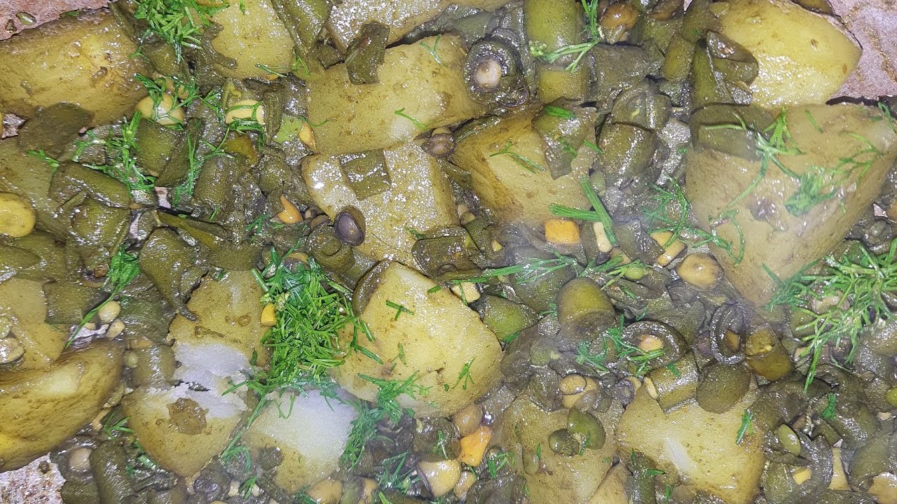 Lohe ki Kadhahi me Banaya Bankla Aaloo