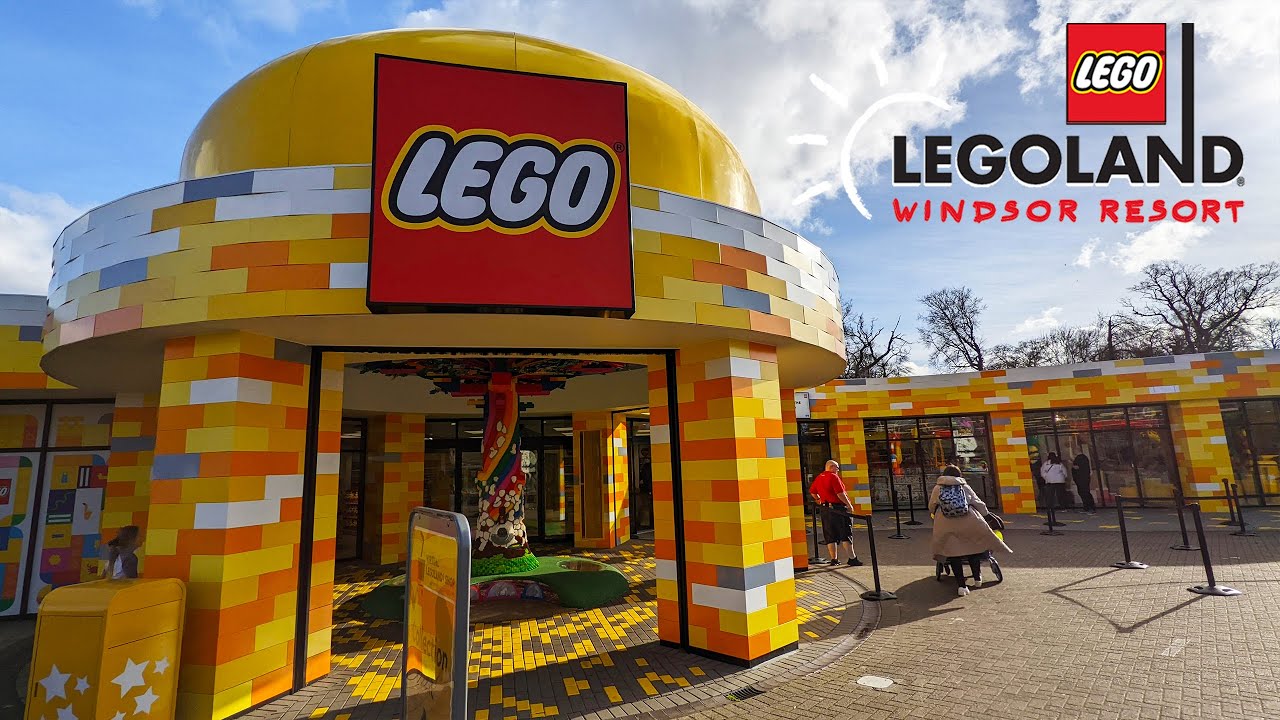 Biggest Lego Store in UK FULL TOUR Legoland (April 2022) [4K Ultra wide]