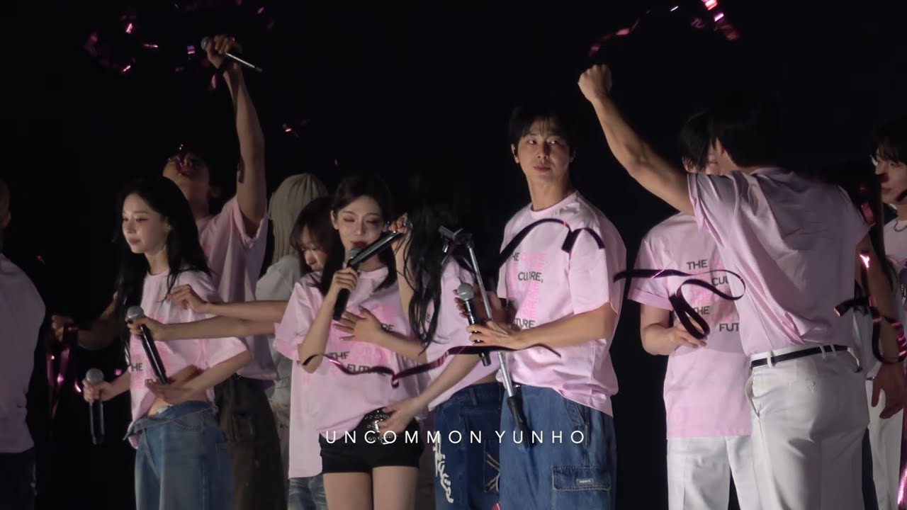 [4k][260201] SMTOWN | 빛 유노윤호 fancam