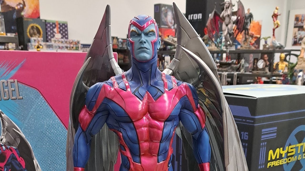 Statue con colletorzown 2025 sideshow and tweeterhead goodness 