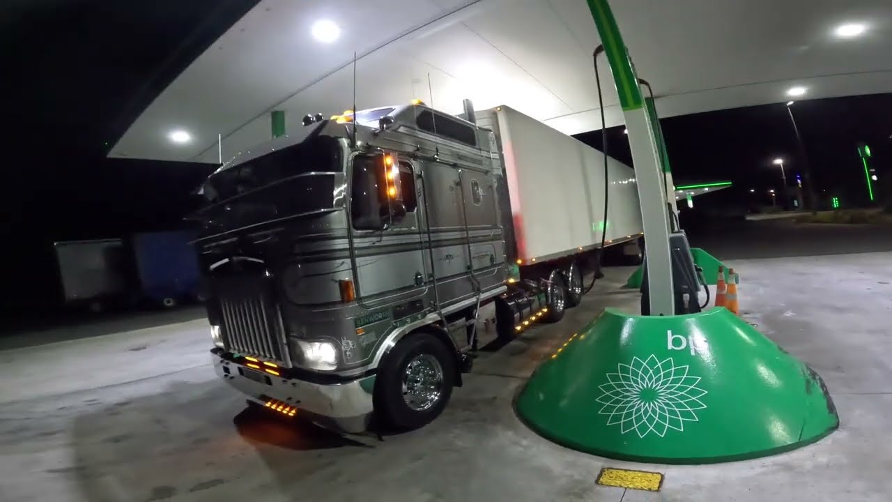 Kenworth K104 - Lets take a trip to New Plymouth! |Vlog 25