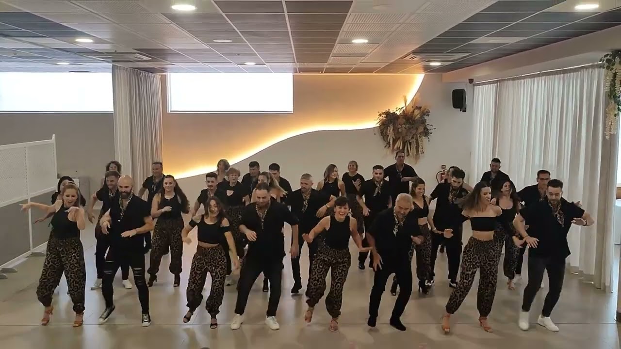 AR DANCE - Coreografía Fin de Curso 2024 - Niv. Avanzado Alcalá - A gritos de Esperanza (Bachata)