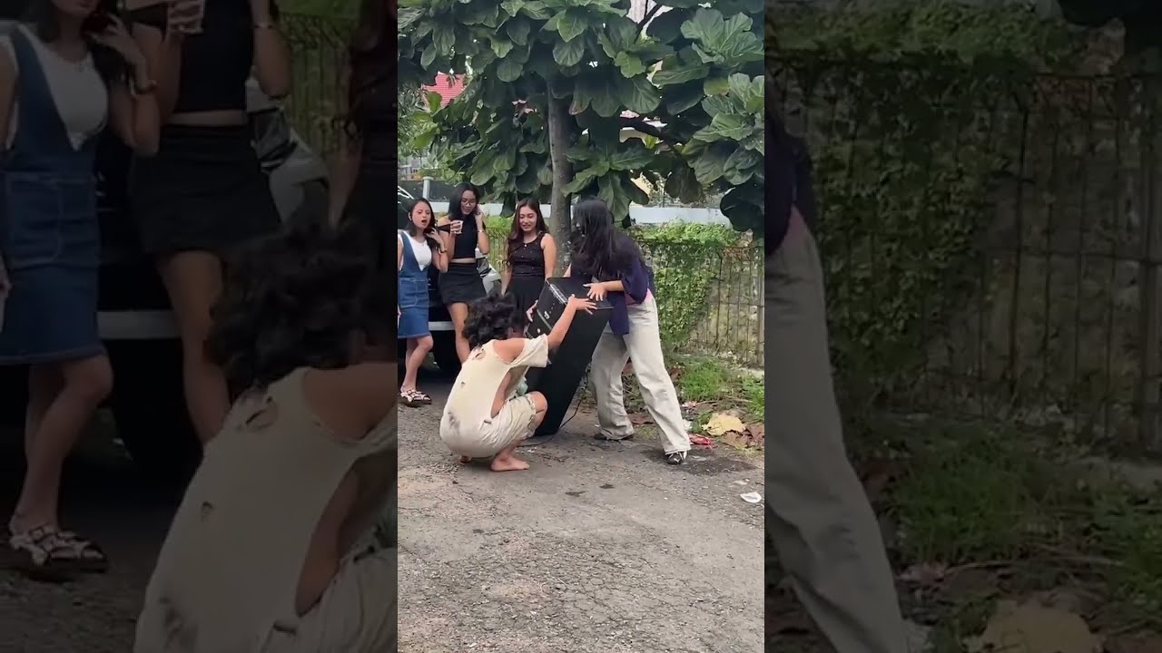 Pada cantik lucu baik lagi