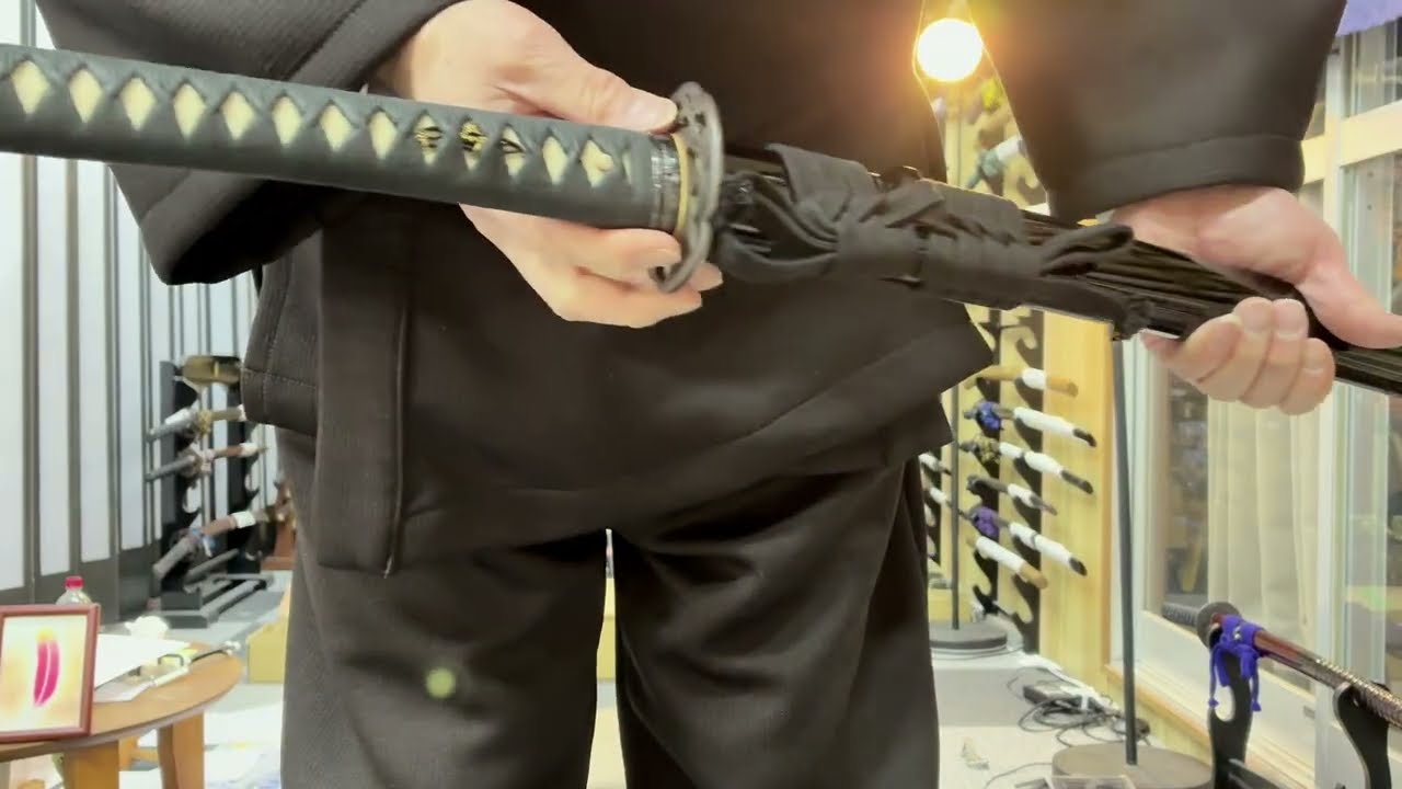 令和８年２月１４日　斬れ味良し、綺麗な刀身で頃合いの重さ、居合にお薦め「高塚正秀」72.6cm