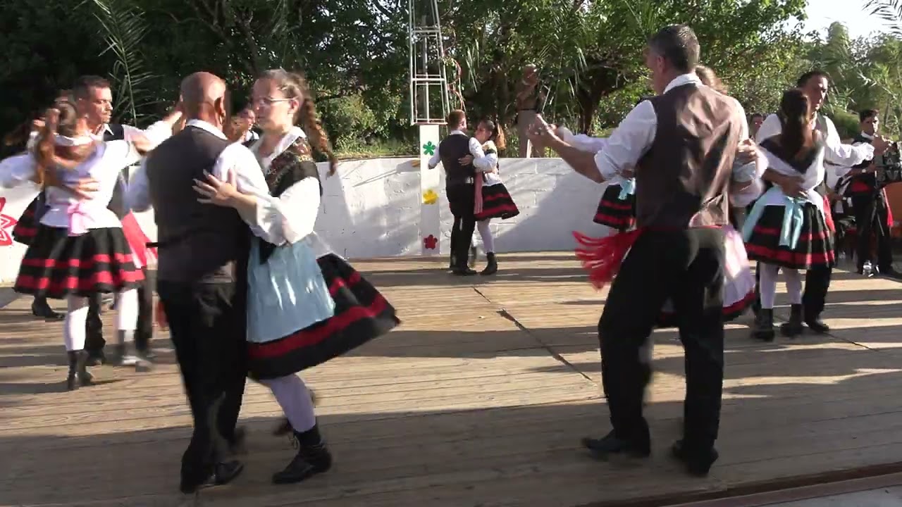 ✨ Dança Tradicional Portuguesa – Rancho Folclórico da Colaria ✨