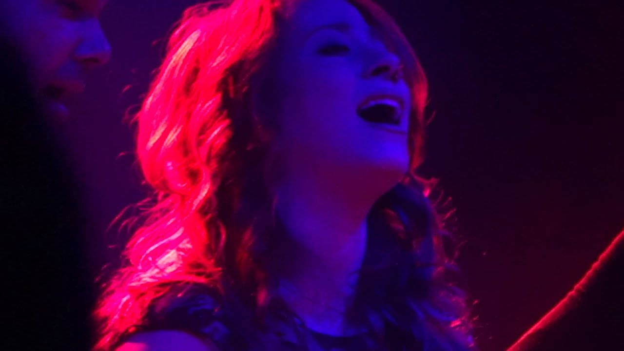 Lone Bellow 