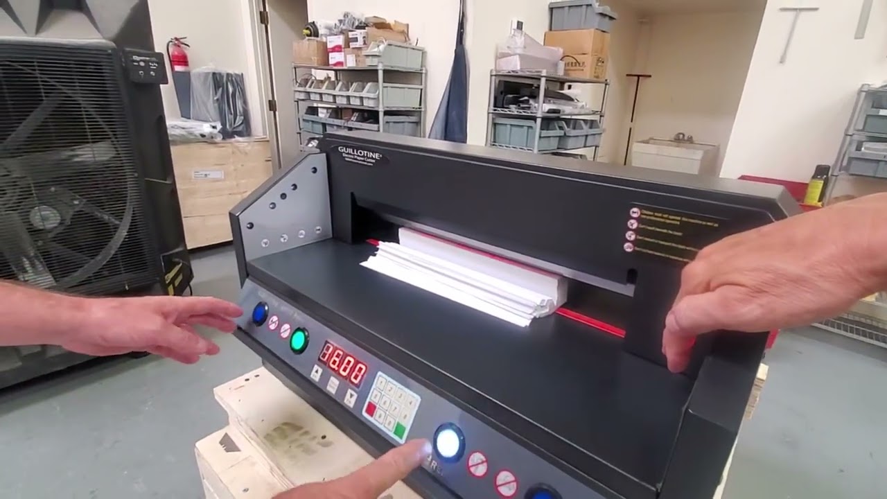GUILLOTINE XPC17 Stuck Blade